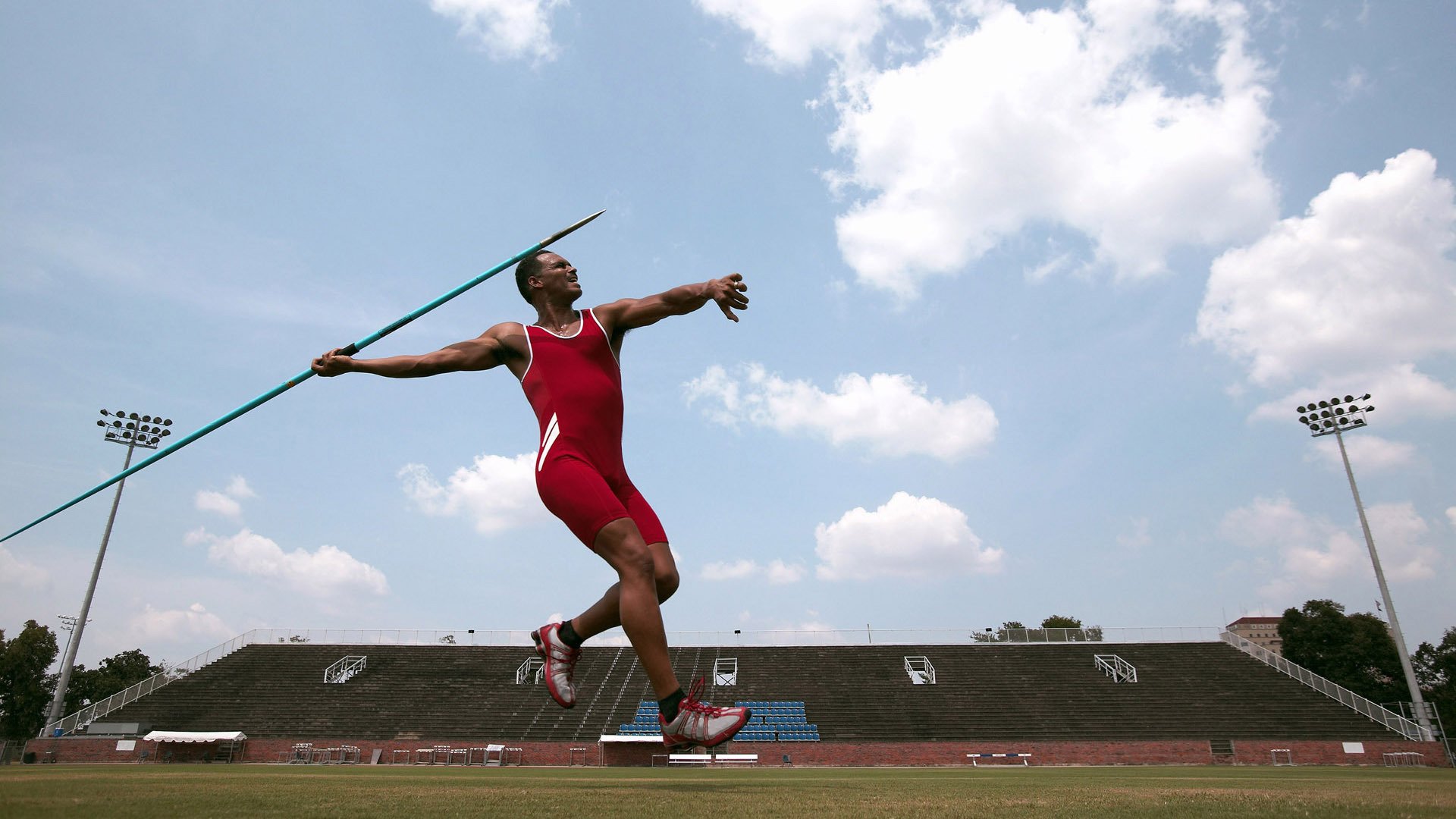 女子接力赛德国新阵配合良好,女子接力进决赛